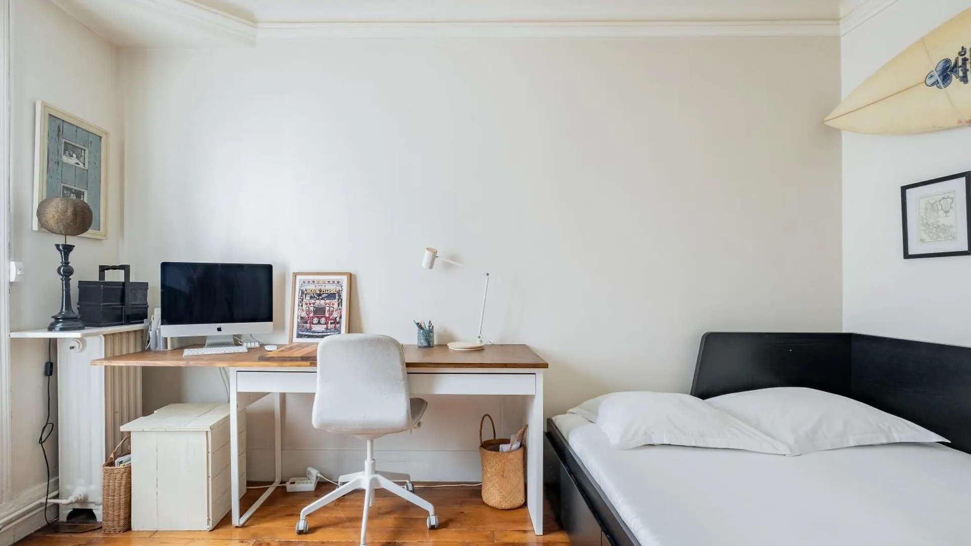 Apartment Veeve - Boho On The Boulevard Paris